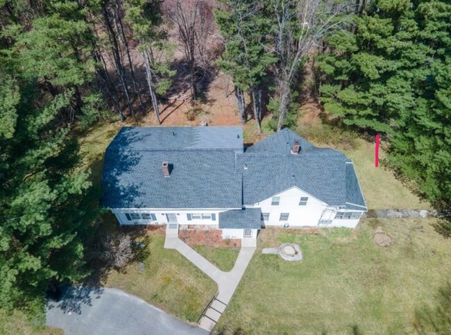 Photo - 394 Greenwood St