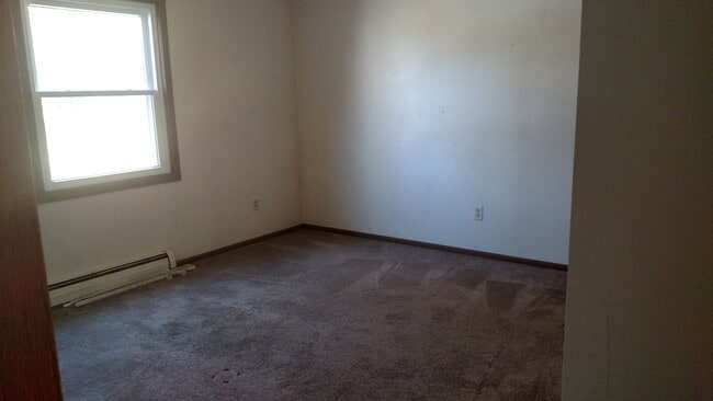 Photo - 403 Stratford Way Unit 3