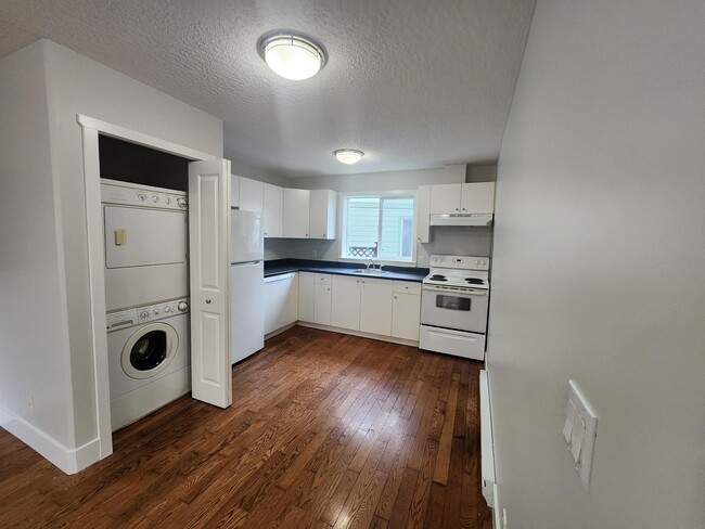 Photo - 6583 Worthington Way