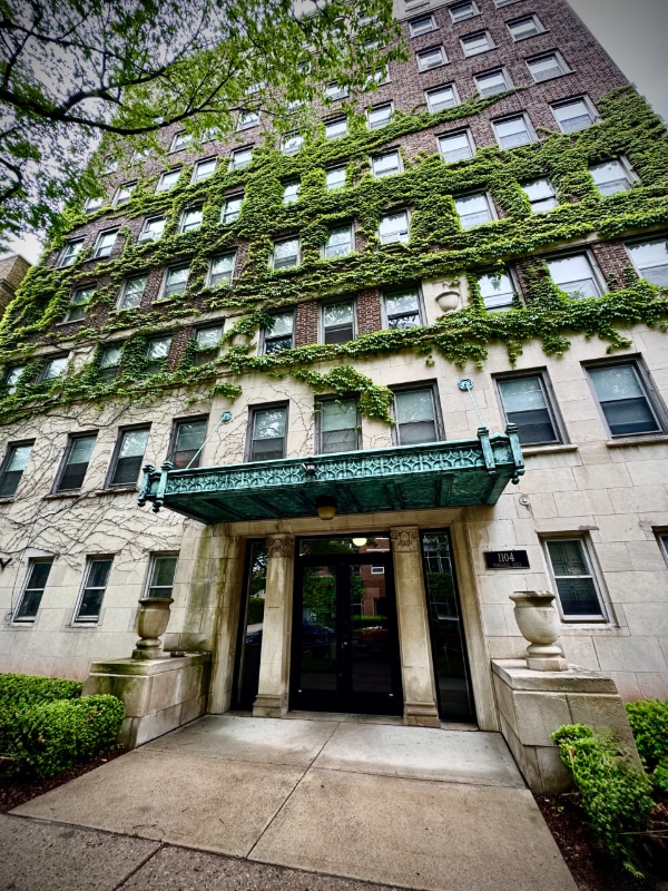 Building Photo - 1104 N Marshall St Rental