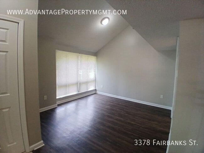Photo - 3378 Fairbanks St