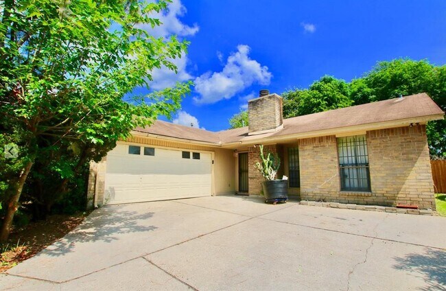 Building Photo - 7862 Split Oak Dr