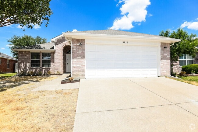 Building Photo - 6836 Bluff View Dr Rental