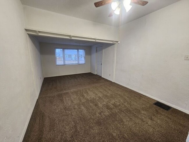 Photo - 2 Bedroom Home in Clinton