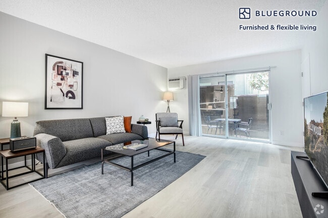 Building Photo - 1231 S Bundy Dr Rental