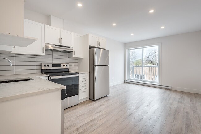 Photo - 5915 Décarie