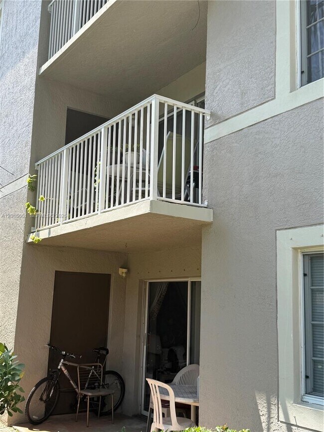Photo - 5045 Wiles Rd Unit 201
