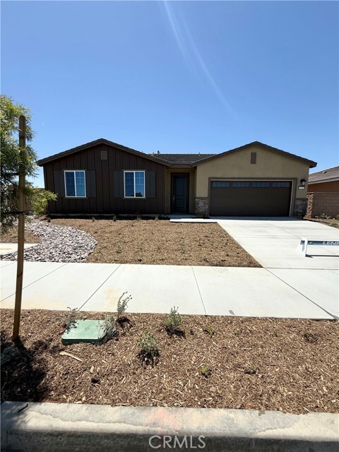 Building Photo - 333 Sunny Oak Ln
