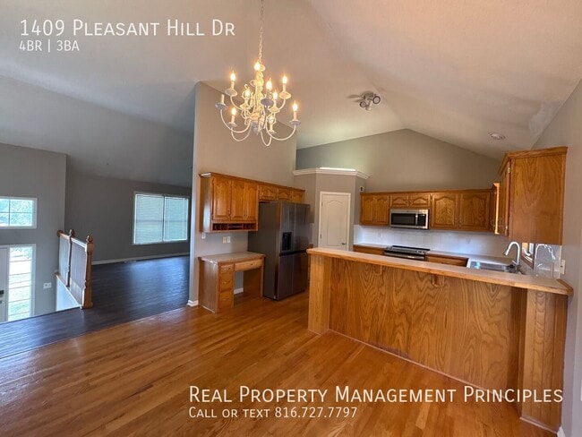 1409 Pleasant Hill Dr