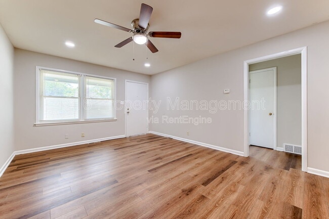 Photo - 602 SE 5th St