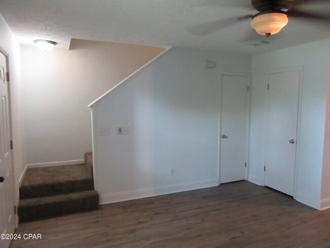 Photo - 3126 E Baldwin Rd