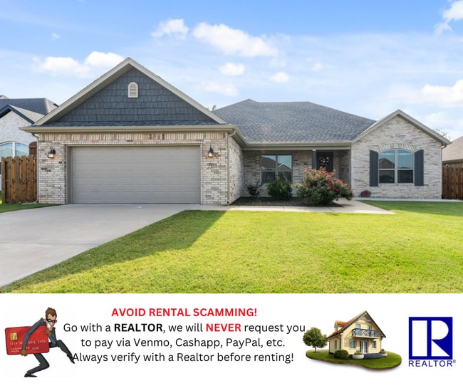 Building Photo - Spacious 4-Bedroom Gem Rental