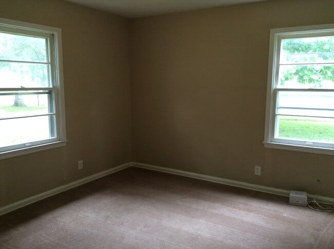 Photo - Warren Twp - East side 3 bedroom home