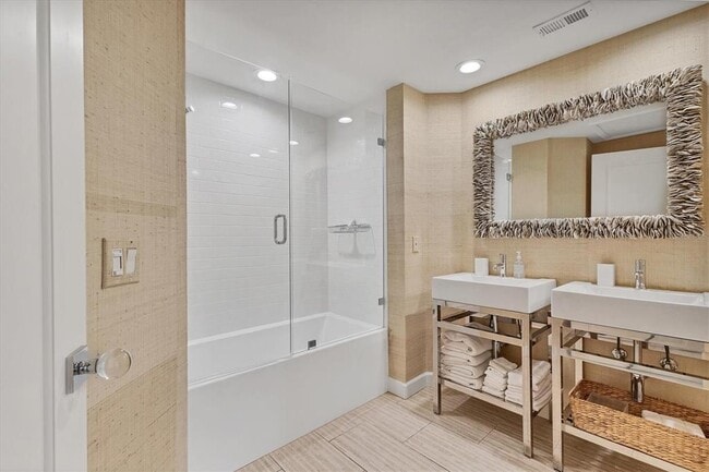 Photo - 3401 54th Dr W