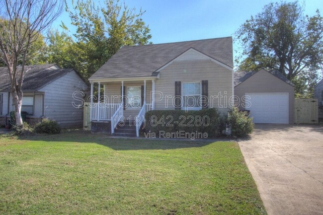 Building Photo - 230 E Zion St