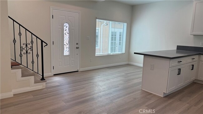 Photo - 3657 Mountain View Ave