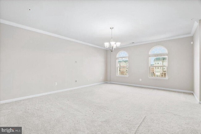 Photo - 6026 Forum Sq