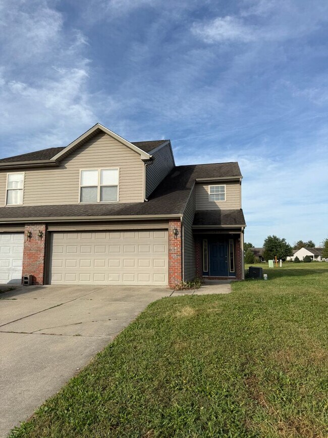 2400 Hopkins Dr Unit 2402 Hopkins Dr.