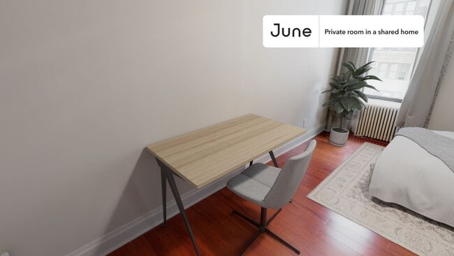Room in Shared 3 bed/2 bath home in Hell's Kitchen