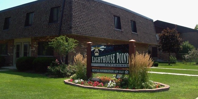 Lighthouse Point Townhomes - Lighthouse Point Townhomes