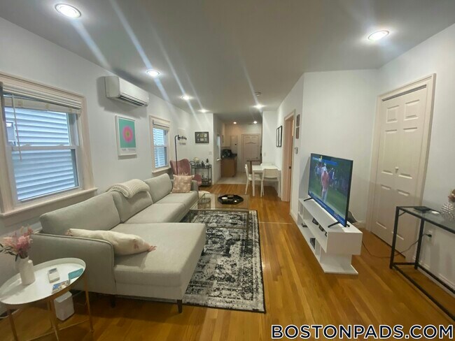 Photo - 164 L St Apartment Unit 2