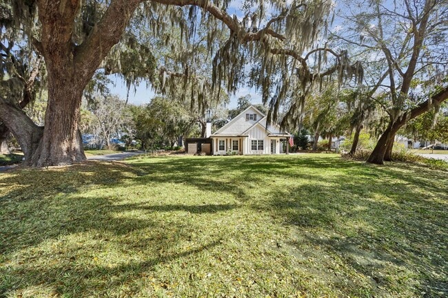 Photo - Furnished Coastal Home with Pool – South End of Amelia Island