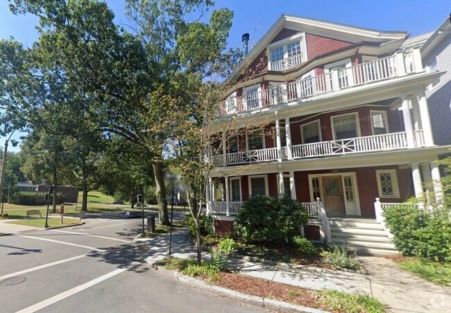 Building Photo - 59 Ackers Ave Unit 1 Rental