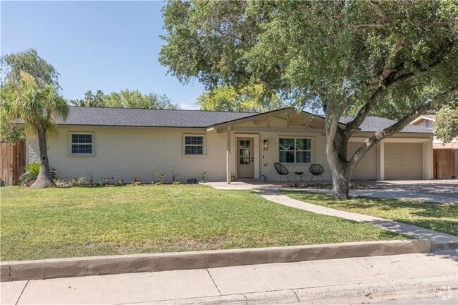 Building Photo - 1609 Ulex Ave Rental