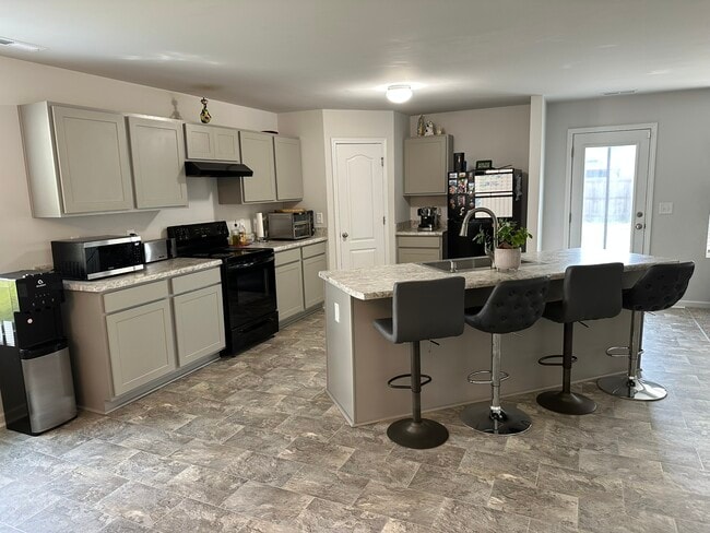Photo - 1709 Redbout Ct