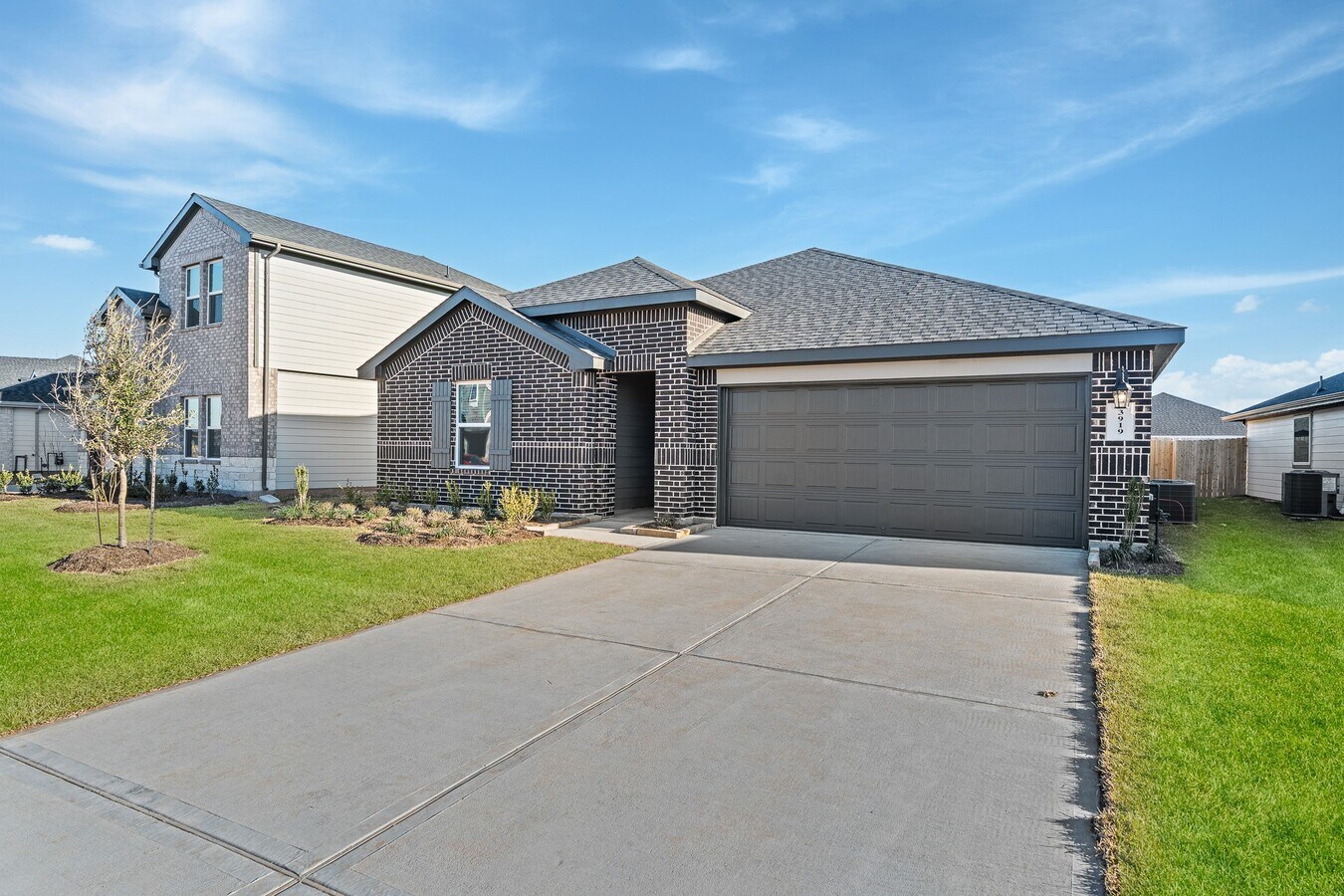 Photo - 3919 Langridge Dr