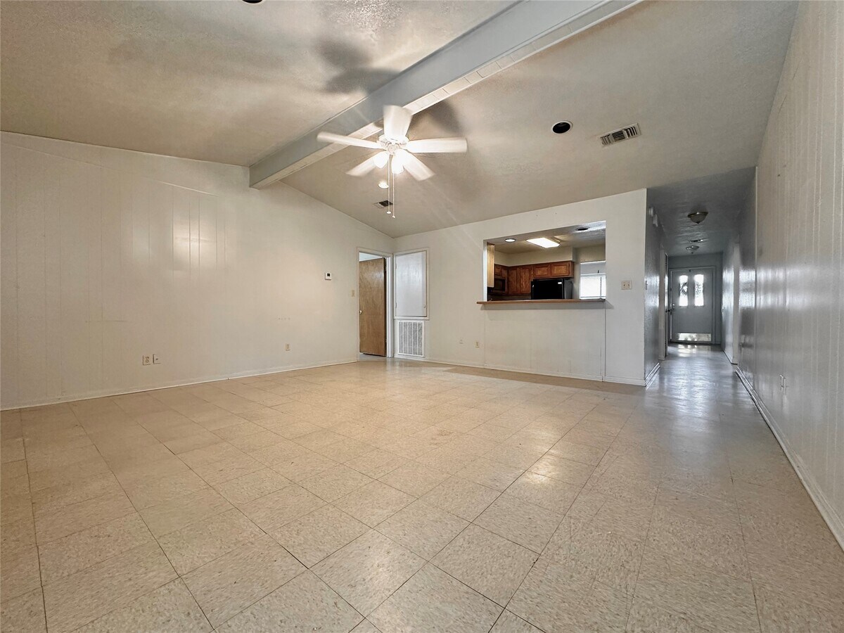 Photo - 1822 Willow Bend Dr