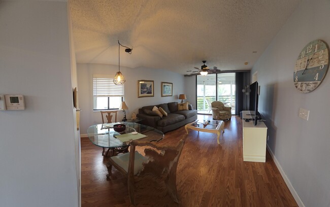 Photo - 3138 Via Poinciana Unit 209