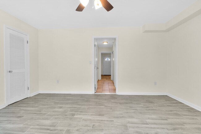 3641 Bergen Ct