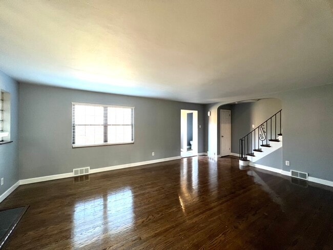 Photo - 138 Mount Lebanon Blvd