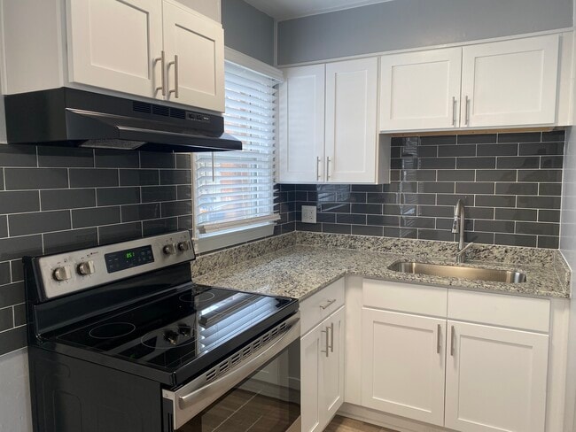 Photo - Park Creek Apartments