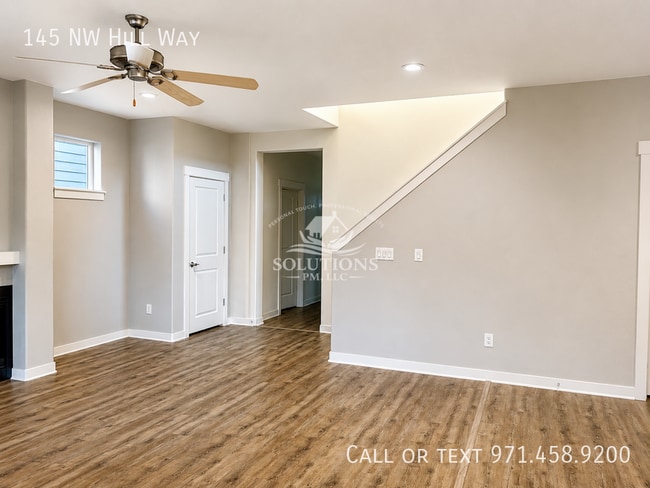 Photo - 145 NW Hill Way