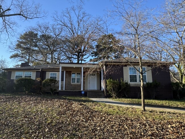 Building Photo - 3895 Azalean Dr