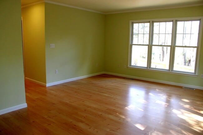 Photo - 306 Daniel Dr