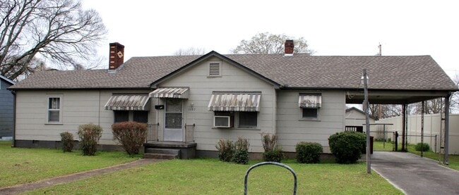 Building Photo - Fenced yard in heart of Decatur! Rental
