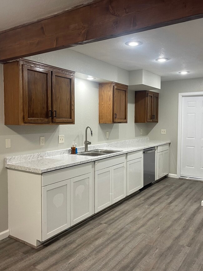 Photo - 14210 Beverly Park Rd