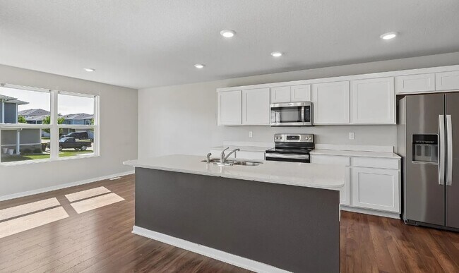 Photo - 289 NW Charlestown Ln