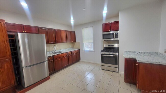 Photo - 49 Carroll St Unit Apt 1