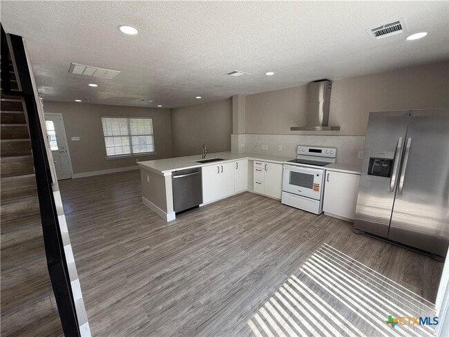 Photo - 625 Alabama St