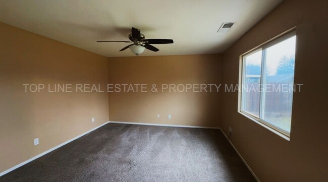 Photo - Beautiful home for rent in NW Visalia