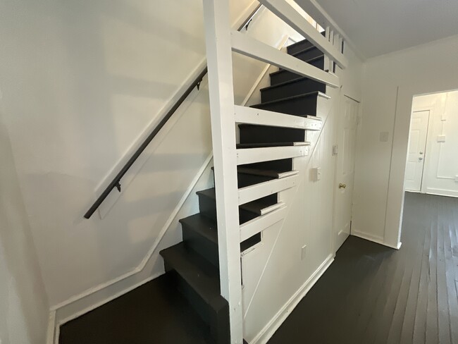 Photo - 444 S Duke St