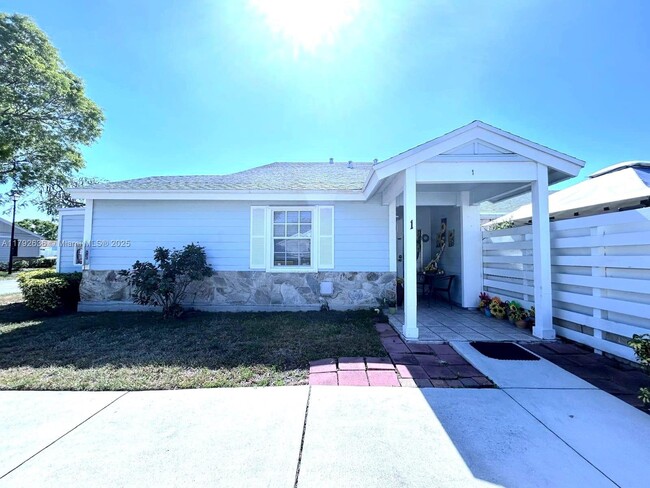 Photo - 13784 SW 147th Cir Ln Casa
