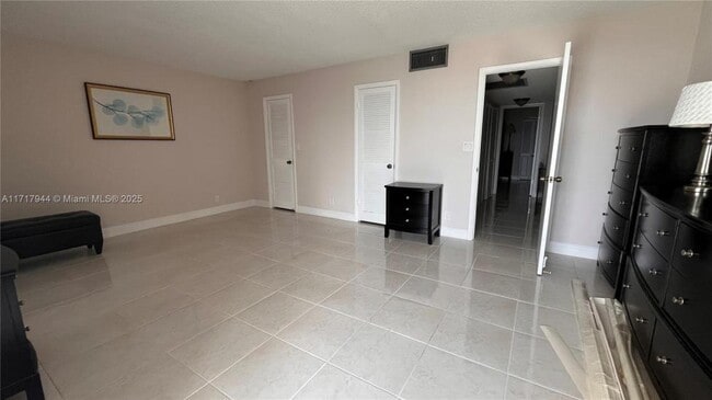 Photo - 2 bedroom in Hallandale FL 33009