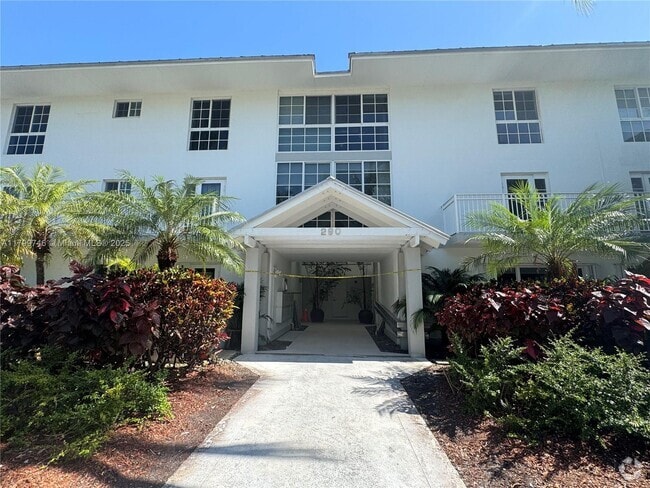 Building Photo - 290 Sunrise Dr Unit 3-A Rental