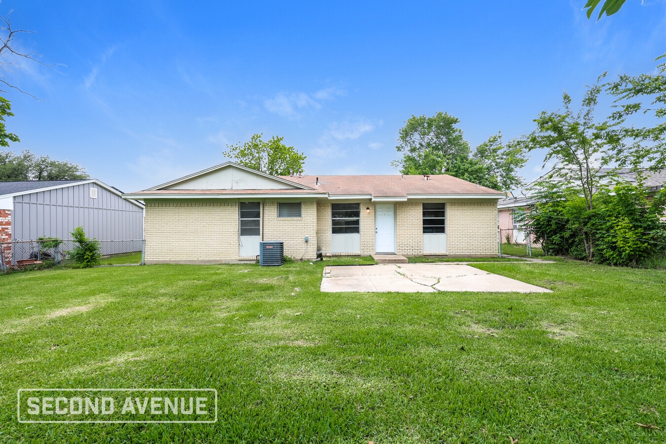 Photo - 2808 Belhaven Dr