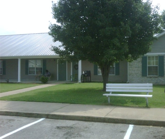 Photo - Broadway Manor Apartments